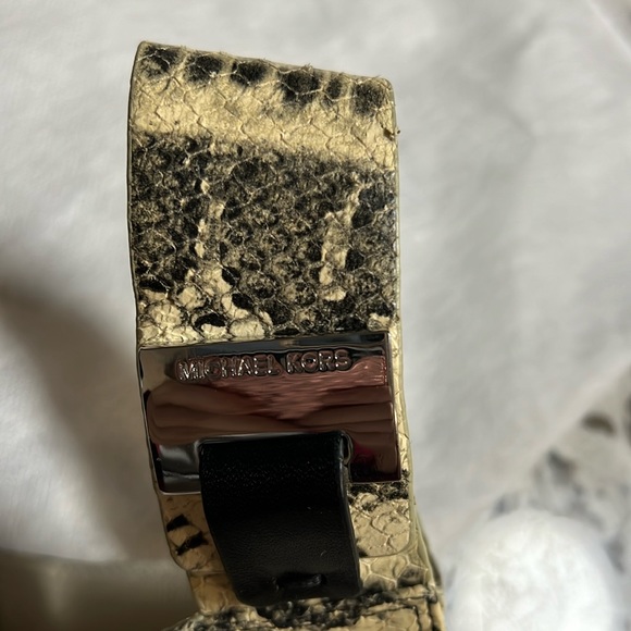 Michael Kors leather heels size 7 - Picture 7 of 13